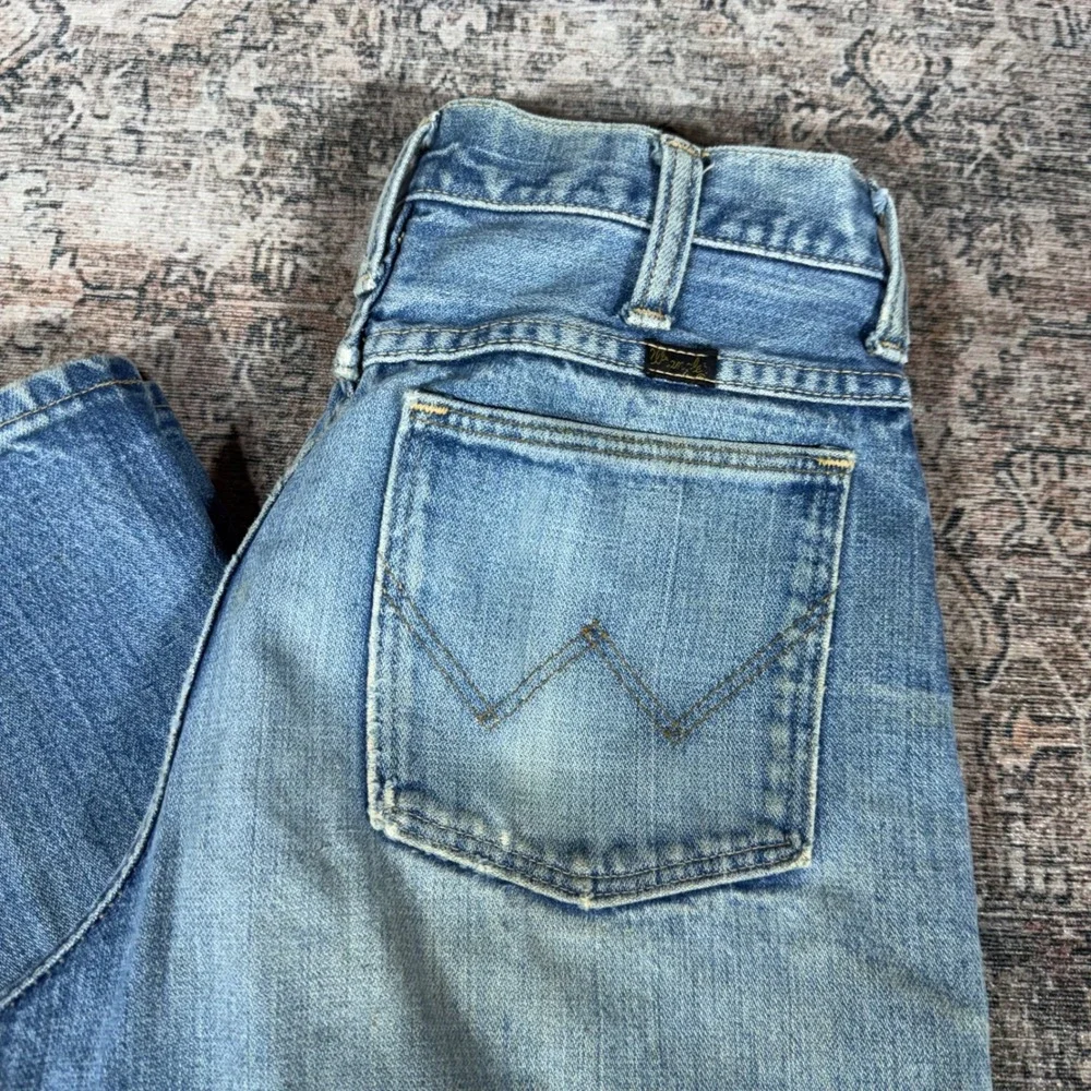 Vintage 1960s Wrangler Bootcut Blue Denim Jeans Size 28x30 Talon Zip Made In USA